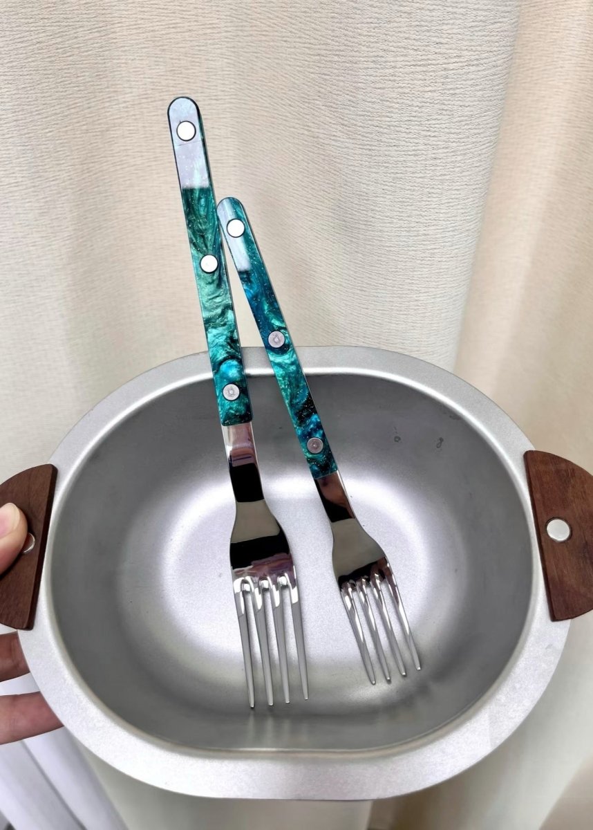 Set Of 10 Pcs Modern Elegant Terra Flatware - Bistrot Style Cutlery