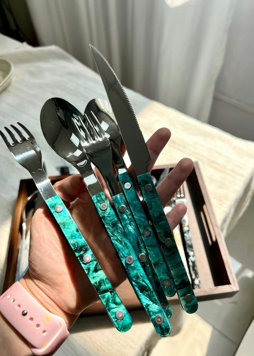 Set Of 10 Pcs Modern Elegant Terra Flatware - Bistrot Style Cutlery